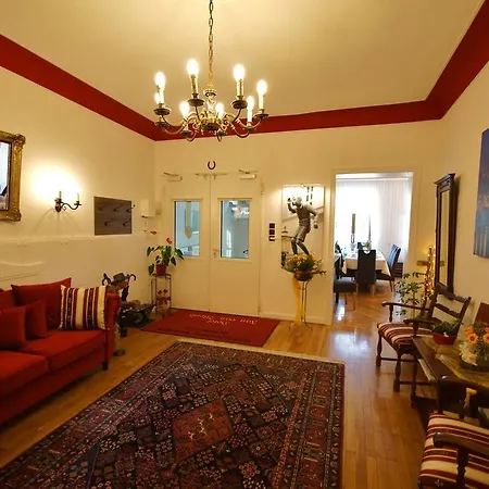 Jan Werth Hotel *