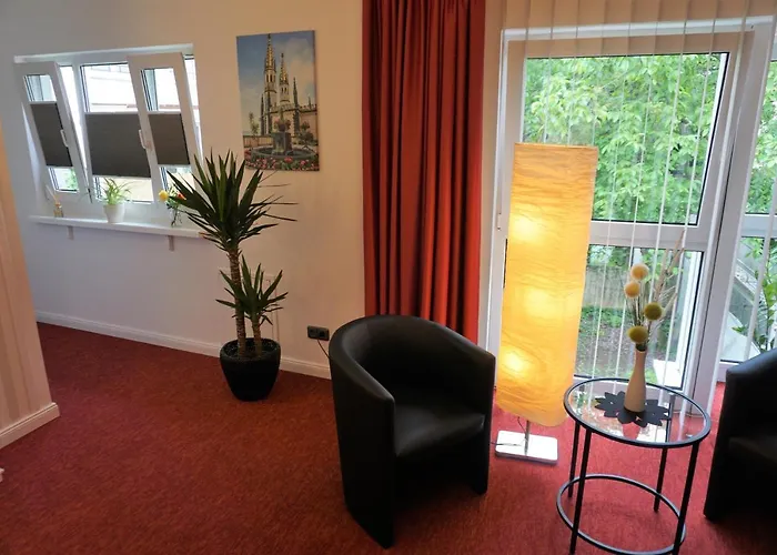 扬凡韦特酒店 酒店