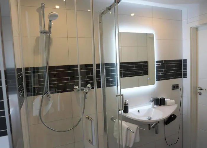 扬凡韦特酒店 * 科布倫茨